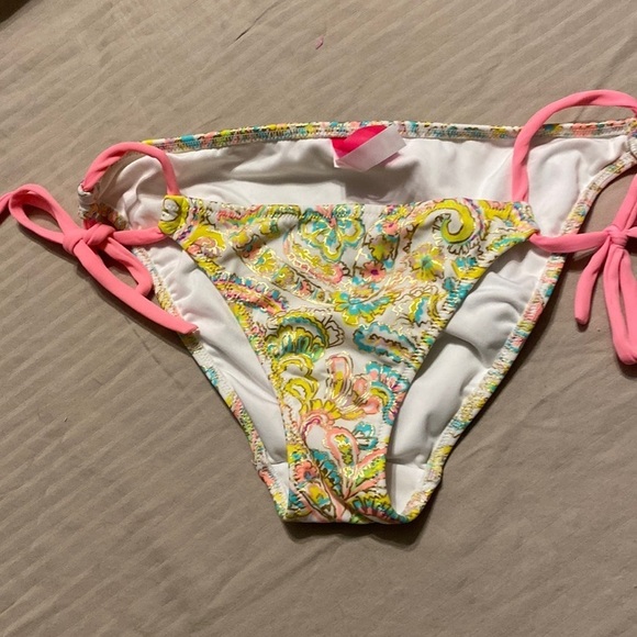 Victoria's Secret Other - Victorias Secret side tie Paisley bottom🏖​​​